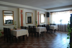 гасцініца ў Польшчы Варшава Пясэчна рэстараны музыка адпачынак у Польшчы польскі турызм